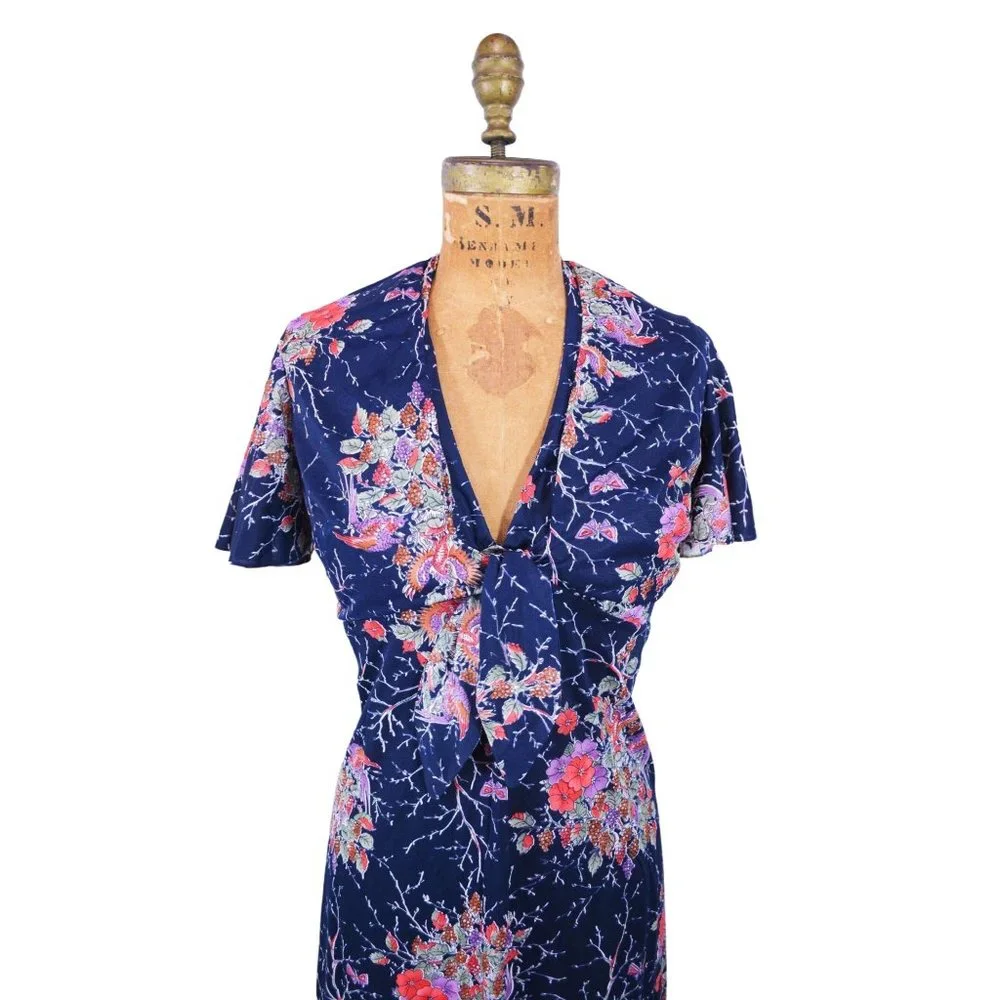 Vintage 1970s Halter Maxi Dress and Capelet Set Dark Floral Print | W 24" - Picture 4 of 5